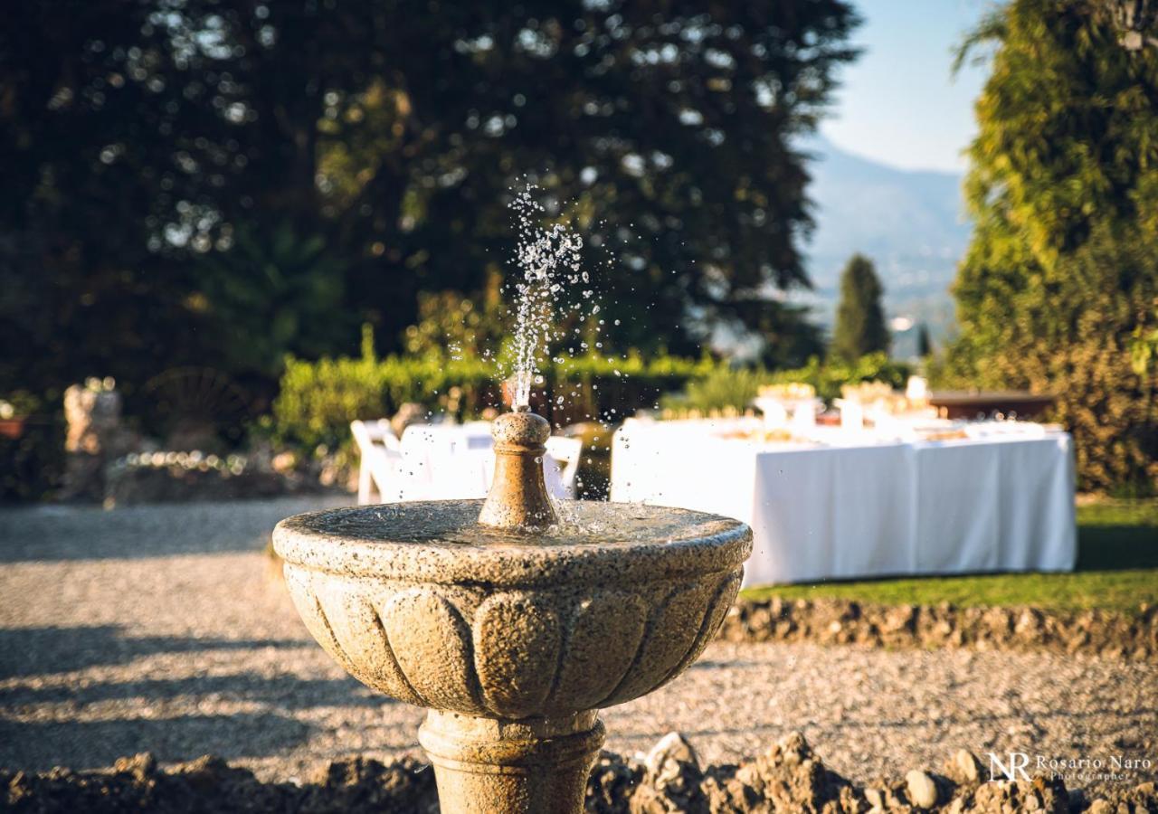 Villa Ghiringhelli Azzate Exterior photo