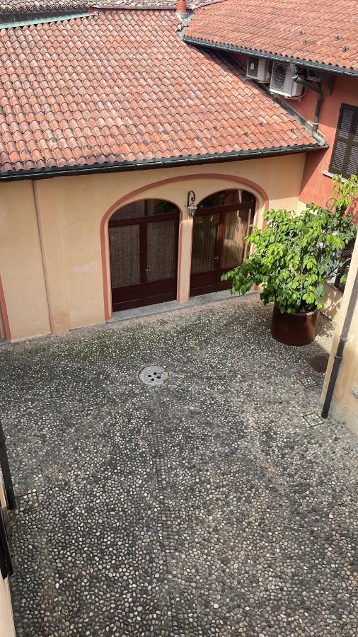 Villa Ghiringhelli Azzate Exterior photo